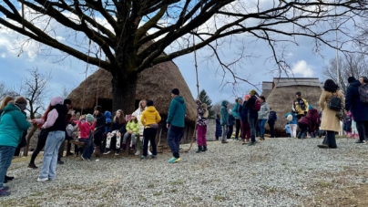 La Muzeul Satului Baia Mare va avea loc a V-a ediție a super aventurii „Găsește mărțișorul bucuriei în inima tradițiilor și obiceiurilor maramureșene”