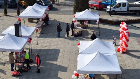 „Târg de mărțisor” organizat în Târgu Lăpuș