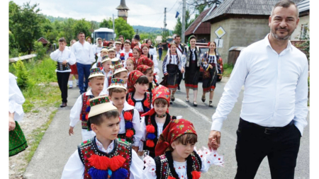 Joc și tradiție: La Șieu se reînființază Ansamblul de Dansuri Populare