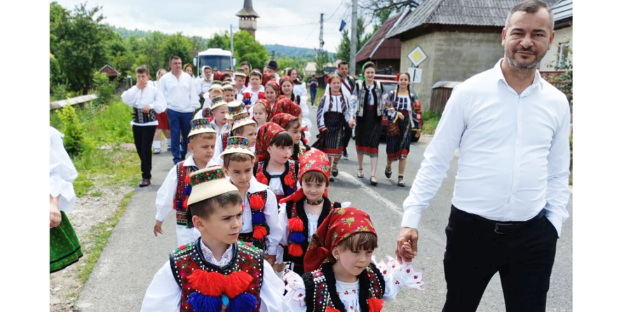 Joc și tradiție: La Șieu se reînființază Ansamblul de Dansuri Populare