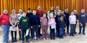 „Simfonia Mărțișorului”: Casa de Cultură din Târgu Lăpuș va găzdui un eveniment deosebit dedicat celei mai dragi ființe – mama