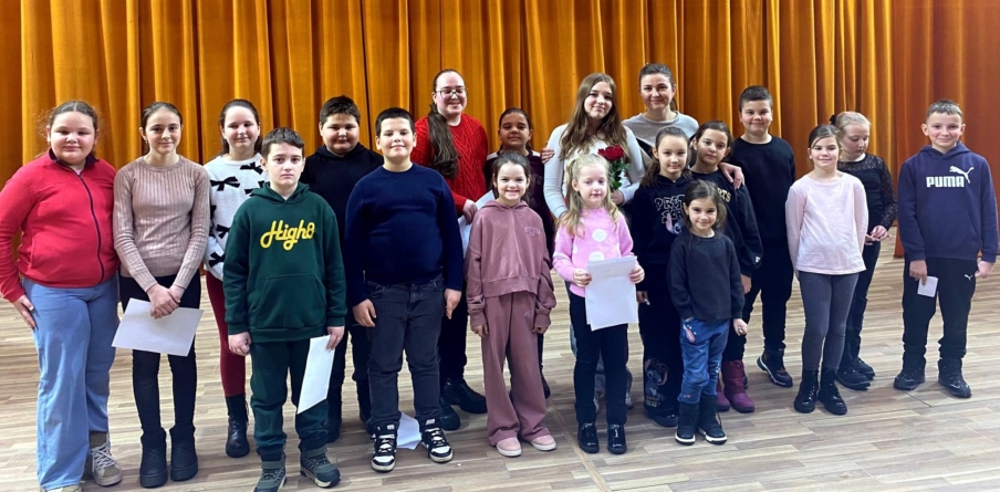 „Simfonia Mărțișorului”: Casa de Cultură din Târgu Lăpuș va găzdui un eveniment deosebit dedicat celei mai dragi ființe – mama