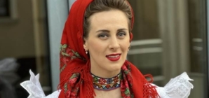 Artista Oana Font își serbează ziua de naștere