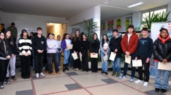 Elevii Colegiului Economic „Nicolae Titulescu”, premiați la concursul de afișe cu „Acordarea primului ajutor în caz de accidente”