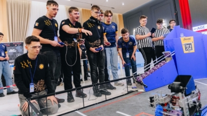 Echipa de robotică sigheteană Tech-X a strălucit la „Meet The Techs” Satu Mare: strategie, pasiune și rezultate remarcabile