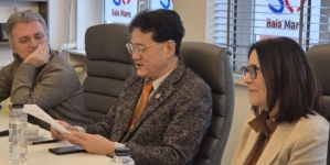 Prof. univ. dr. Jeong O Park, distins cu titlul de ambasador al municipiului Baia Mare