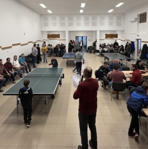 Seara Jocurilor la Groși a adus comunitatea împreună într-o atmosferă de bucurie și prietenie