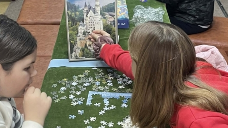 Atelier de joacă pentru toate vârstele la Filiala Traian a Bibliotecii Județene „Petre Dulfu” Baia Mare