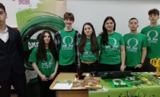 Echipa „Omega Core” de la Colegiul „Gheorghe Șincai” Baia Mare, locul I la categoria Designul Robotului din cadrul First Lego League