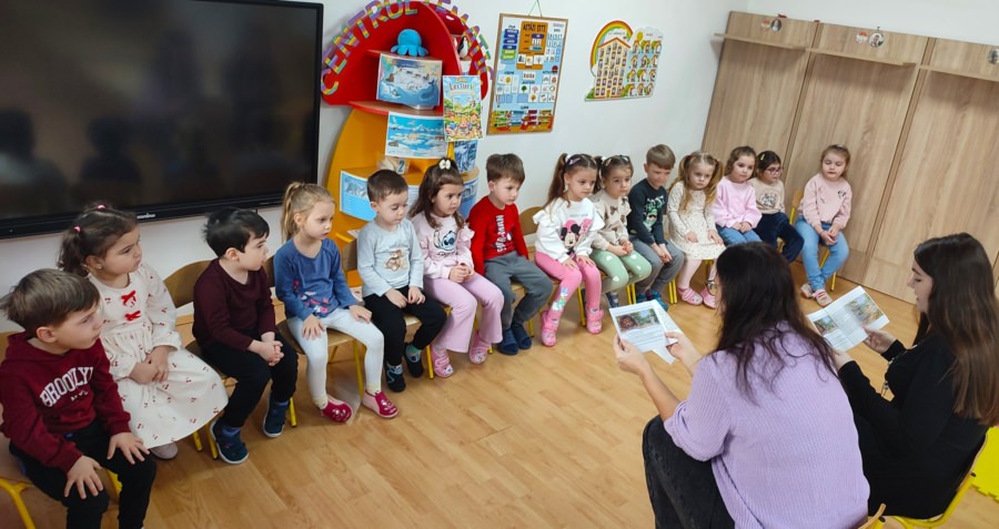 Ziua Națională a Lecturii, marcată de preșcolarii Grădiniței „Micul Prinț” din Baia Mare