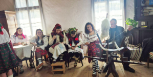 Meșteșuguri, voie bună și tradiții vii într-o nouă șezătoare la Muzeul Maramureșean din Sighetu Marmației