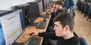 Elevii de la Liceul Tehnologic de Transporturi Auto Baia Sprie, rezultate promițătoare la etapa națională a Concursului Internațional „Young Car Mechanic”