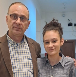 O elevă de la „Șincai” s-a calificat la etapa națională a concursului „Istorie și societate în dimensiune virtuală”