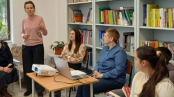 „Deschidem cărți, deschidem minți!”: Elevii din Ardusat au marcat Ziua Națională a Lecturii la Casa Corpului Didactic Maramureș