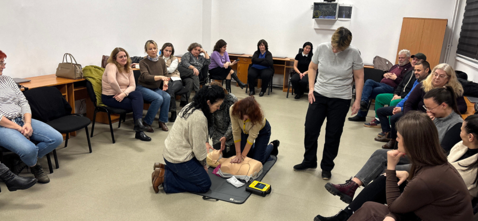 Cadre didactice din Baia Mare, instruite pentru intervenții de prim ajutor în situații de urgență