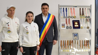 Campioana Nicoleta Sasu, aniversată la Târgu Lăpuș cu prilejul împlinirii a 40 de ani