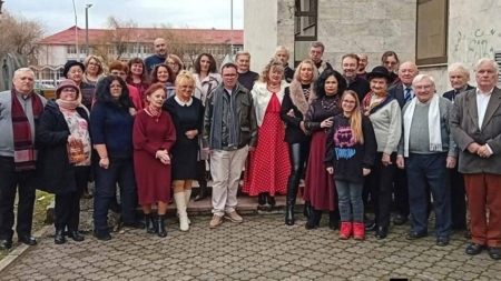 Cărți, emoție și recunoaștere la o întâlnire de suflet a Cenaclului Scriitorilor Maramureș