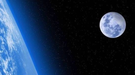 După mai bine de 50 de ani, oamenii se întorc spre Lună și nu e o poveste de film