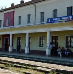 Călătoria cu trenul pe ruta Salva – Vișeu – Sighetu Marmației durează acum mai puțin