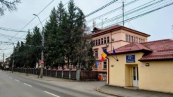 Bărbat aflat în arest, transportat de urgență la spital după o tentativă de sinucidere