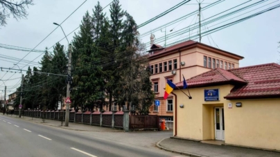 Bărbat aflat în arest, transportat de urgență la spital după o tentativă de sinucidere