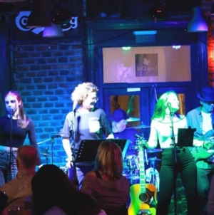 Blues autentic și energie live cu Blues Lovers, la Luna Smokehouse din Baia Sprie