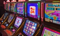 Guvernul propune ca autoritățile locale să hotărască singuri dacă permit sau nu săli de jocuri și cazinouri