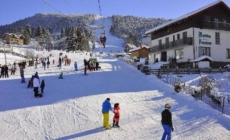 Elevii intră în vacanţă de astăzi, dar nu toți