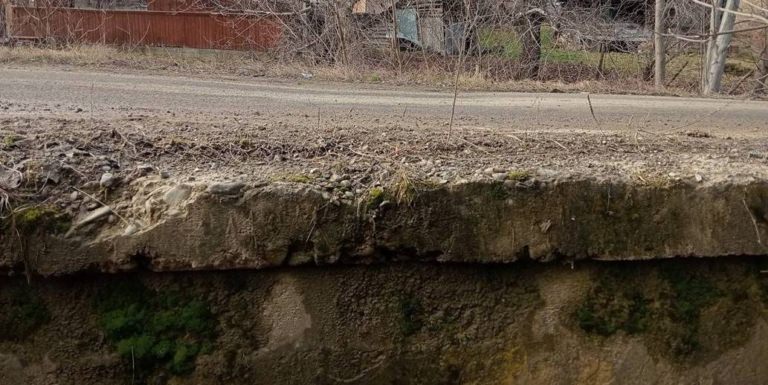 DJ186D, blocat temporar la Slătioara pentru lucrări urgente