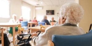 Căminul pentru Persoane Vârstnice din Baia Sprie angajează infirmieri, asistent social și bucătar