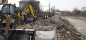 Lucrările la conducta de apă din Baia Mare se prelungesc