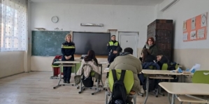 Acțiuni ale polițiștilor în patru școli din Sighet
