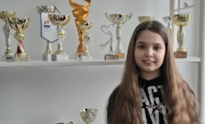 Performanță la dublu: Băimăreanca Karina Rus, rezultate remarcabile în gimnastică ritmică și muzică