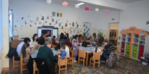 Atelier de confecționat mărțișoare din materiale naturale la Centrul Cultural START din Târgu Lăpuș