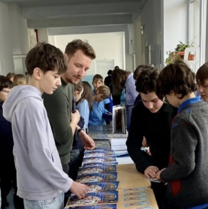 „Expoziția Banilor” la Liceul „Ep. Dr. Alexandru Rusu” Baia Mare: elevii au expus colecții fascinante de bancnote și monede