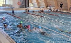 Cursuri de înot pentru copiii cu autism la Bazinul de Înot Târgu Lăpuș