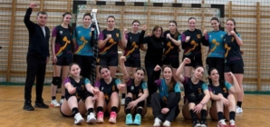 Sfârșit de săptămână cu victorii în șir la handbal pentru junioarele și juniorii de la Fabrica de Campioni