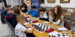 Concursul de șah pentru copii și adulți amatori „Cupa Ep. Dr. Alexandru Rusu” revine cu cea de-a VIII-a ediție, în Baia Mare