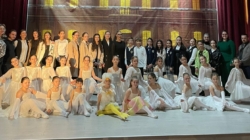 Spectacolul „Fetița cu chibrituri”, o experiență de neuitat pentru spectatorii din Moisei