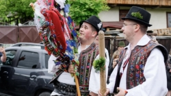 Stegaru’ și Starostele din Maramureș: Doi tineri din Vișeu au început un proiect din suflet pentru tradiție
