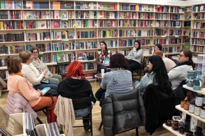 Club de lectură la Cărturești Baia Mare: iubitorii literaturii clasice sunt invitați să descopere opera „Nopți albe” de F.M. Dostoievski