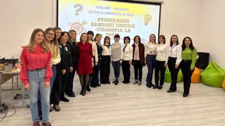 „Stimularea gândirii critice- filosofia la copii”: o nouă întâlnire în cadrul proiectului „Hub-ul Învățătorilor”, la Borșa