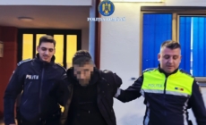 Reținut după ce a condus beat și fără permis o mașină pe care o furase