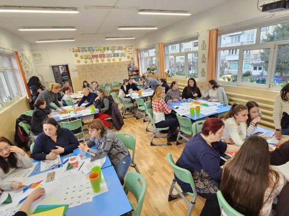 Matematica între ludic și gândire analitică: o nouă întâlnire dedicată cadrelor didactice debutante, în cadrul inițiativei „Hub-ul Învățătorilor”