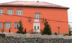 Magia Culorilor și Dulceața Mierii: atelier de colorat și degustare de miere pentru copii la Școala Gimnazială „Laurențiu Ulici” din Rona de Jos