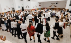 La Băița se organizează tradiționalul „Joc de Lăsatul secului, cu coșarca”