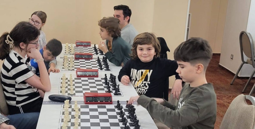 Tânărul Leu Fasolillo Luigi, pe podium la Festivalul de șah „Verdon- My Continental” desfășurat la Sibiu