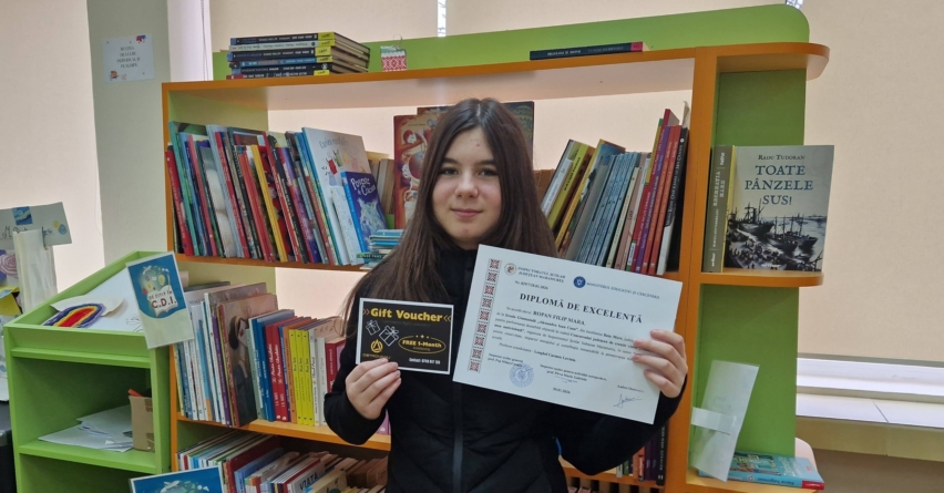 Eleva Mara Ropan Filip de la Școala Gimnazială „Alexandru Ioan Cuza” Baia Mare a câștigat premiul 1 la concursul „Mesajul meu antiviolență”