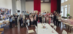 Atelierul de confecționat mărțișoare din materiale naturale, o experiență autentică pentru copiii din Târgu Lăpuș