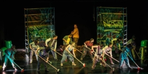 „No Network”: spectacol de percuție neconvențională în premieră, în Baia Mare